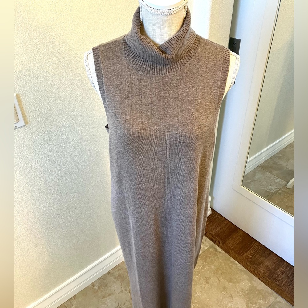 Super soft sleeveless sweater dress, Soma size XL - Picture 5 of 16